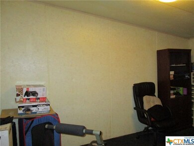 451 Old Moody Rd, Eddy, TX 76524 - photo 4