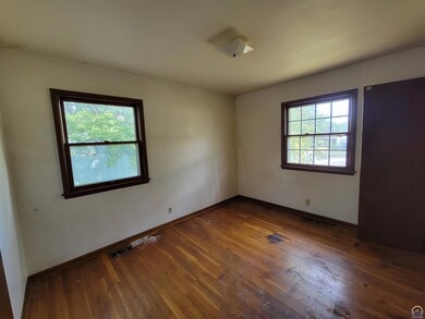 3236 SW 31st Terrace, Topeka, KS 66614 - photo 7