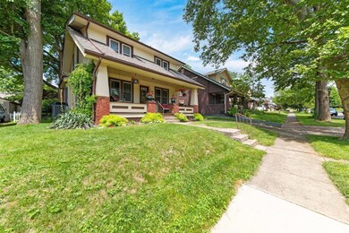 32 Fallis Road