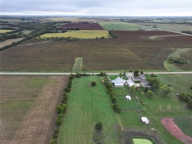 2960 Labette Rd, Ottawa, KS 66067 - photo 3