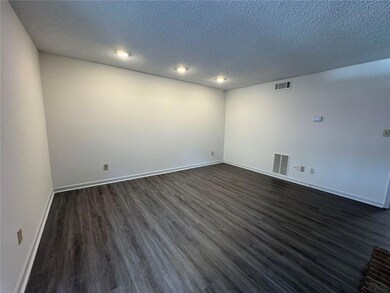 19 Little Mountain Village, Ellenwood, GA 30294 - photo 2