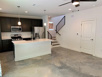 5205 Samuel Huston Ave unit B, Austin, TX 78721 - photo 4