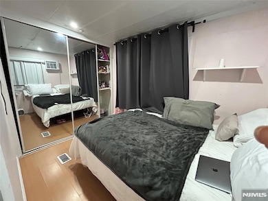 36 Poplar St, Lodi, NJ 07644 - photo 6