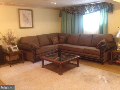 7002 Valley Park Rd, Capitol Heights, MD 20743 - photo 6