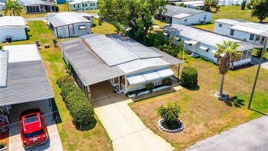 36708 Niles Dr, Zephyrhills, FL 33542 - photo 4