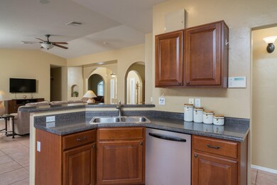 Kitchen2