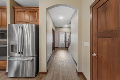 100 Viking Ct, Mankato, MN 56001 - photo 4