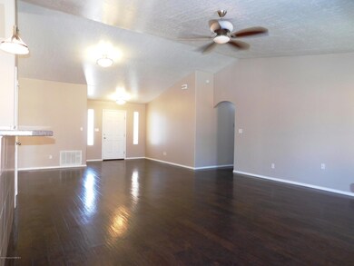 3901 Yorkshire St, Farmington, NM 87402 - photo 4