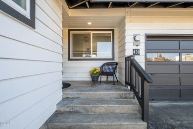 438NE6th (37)