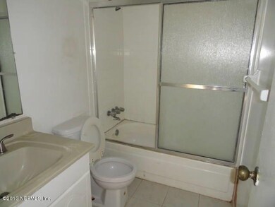 739 Oaks Field Rd, Jacksonville, FL 32211 - photo 6