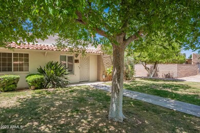 636 N Lesueur Cir, Mesa, AZ 85203 - photo 2