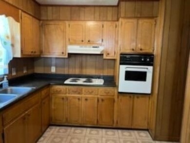 3425 Warpath Rd, Macon, GA 31217 - photo 2