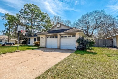 15423 Pebble Lake Dr, Houston, TX 77095 - photo 3