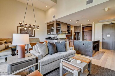 12-W High Mountain Rd-012