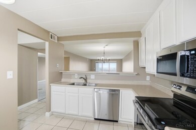 The Residences at Summit View, Cincinnati, OH 45204 - photo 6