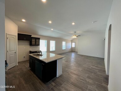 1096 Nepal Sky St, El Paso, TX 79928 - photo 5