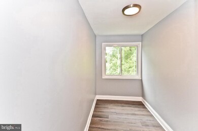 335 54th St NE, Washington, DC 20019 - photo 7