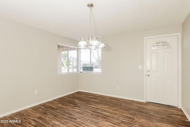 5523 W Mission Ln, Glendale, AZ 85302 - photo 3