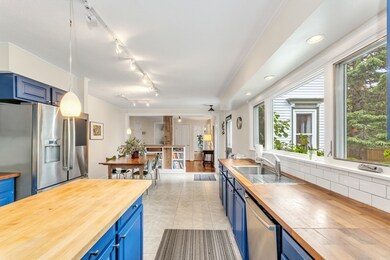 4320 Washington St, Roslindale, MA 02131 - photo 6