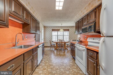 113 Heath Rd, Medford, NJ 08055 - photo 5