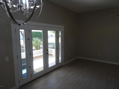 10301 W Highwood Ln, Sun City, AZ 85373 - photo 7