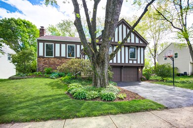 62 Foxcroft Rd, Naperville, IL 60565 - photo 2