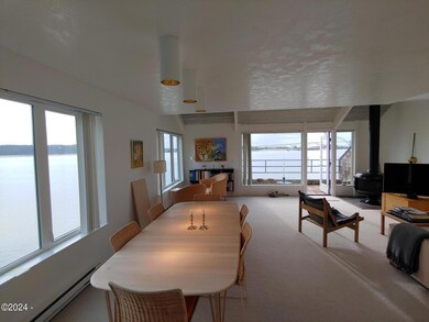 152 View to Deck