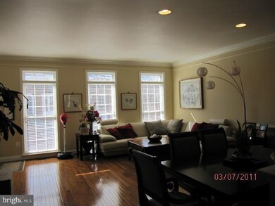 9912 Cyrandall Place, Oakton, VA 22124 - photo 6