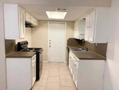 946 Francitas Dr, Houston, TX 77038 - photo 7