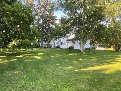 72 Northampton St, Easthampton, MA 01027 - photo 3