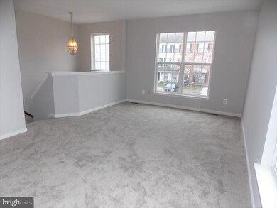 413 Hamilton Ct, Stephens City, VA 22655 - photo 4