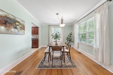 10-4115 Garden Dr15