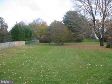 3310 Greencastle Rd, Burtonsville, MD 20866 - photo 3