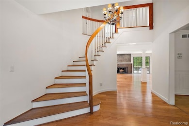 5353 W Bloomfield Lake Rd, West Bloomfield, MI 48323 - photo 4