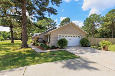 138 Edgewood Ct, Atmore, AL 36502 - photo 5