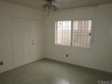 1551 E 118th Place, Los Angeles, CA 90059 - photo 4