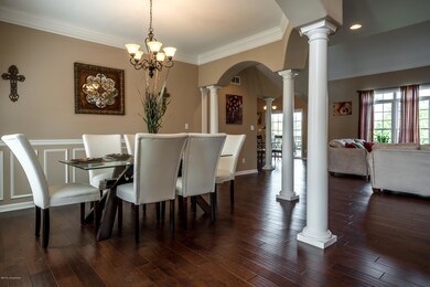 5713 Valley Park Dr-24