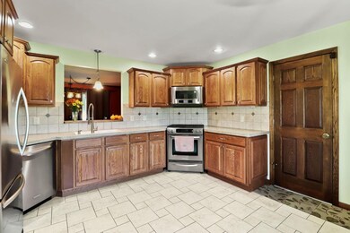 2611 N Stuyvesant Ln, La Porte, IN 46350 - photo 7