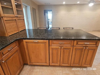 unlisted-address, Saint Petersburg, FL 33702 - photo 3