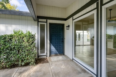 8088 N Mariposa St, Fresno, CA 93720 - photo 4