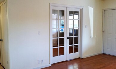 B Livingroom to Den 2