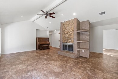 101 Palm Aire Dr, Friendswood, TX 77546 - photo 7