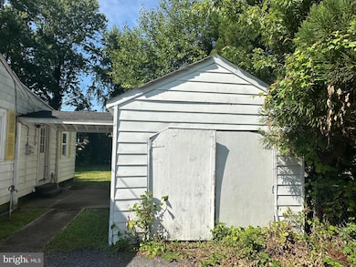 141 Prospect St, Chestertown, MD 21620 - photo 3