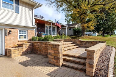 2307 35th Ave, Rock Island, IL 61201 - photo 2