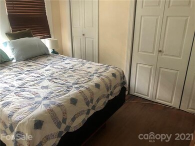 129 Park St, Statesville, NC 28677 - photo 5