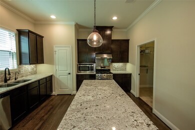 933 W 24th St unit A, Houston, TX 77008 - photo 2