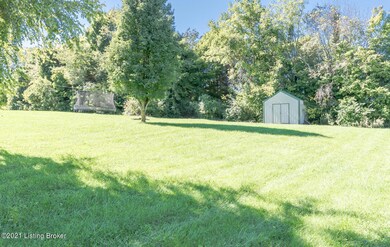 203 Patricia Ln, Mount Washington, KY 40047 - photo 4
