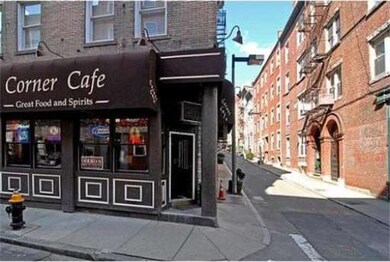 23 Margaret St unit 3, Boston, MA 02113 - photo 2