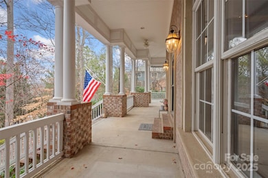 1404 Mount Isle Harbor Dr, Charlotte, NC 28214 - photo 4