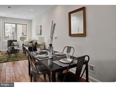 2327 Wilder St, Philadelphia, PA 19146 - photo 5